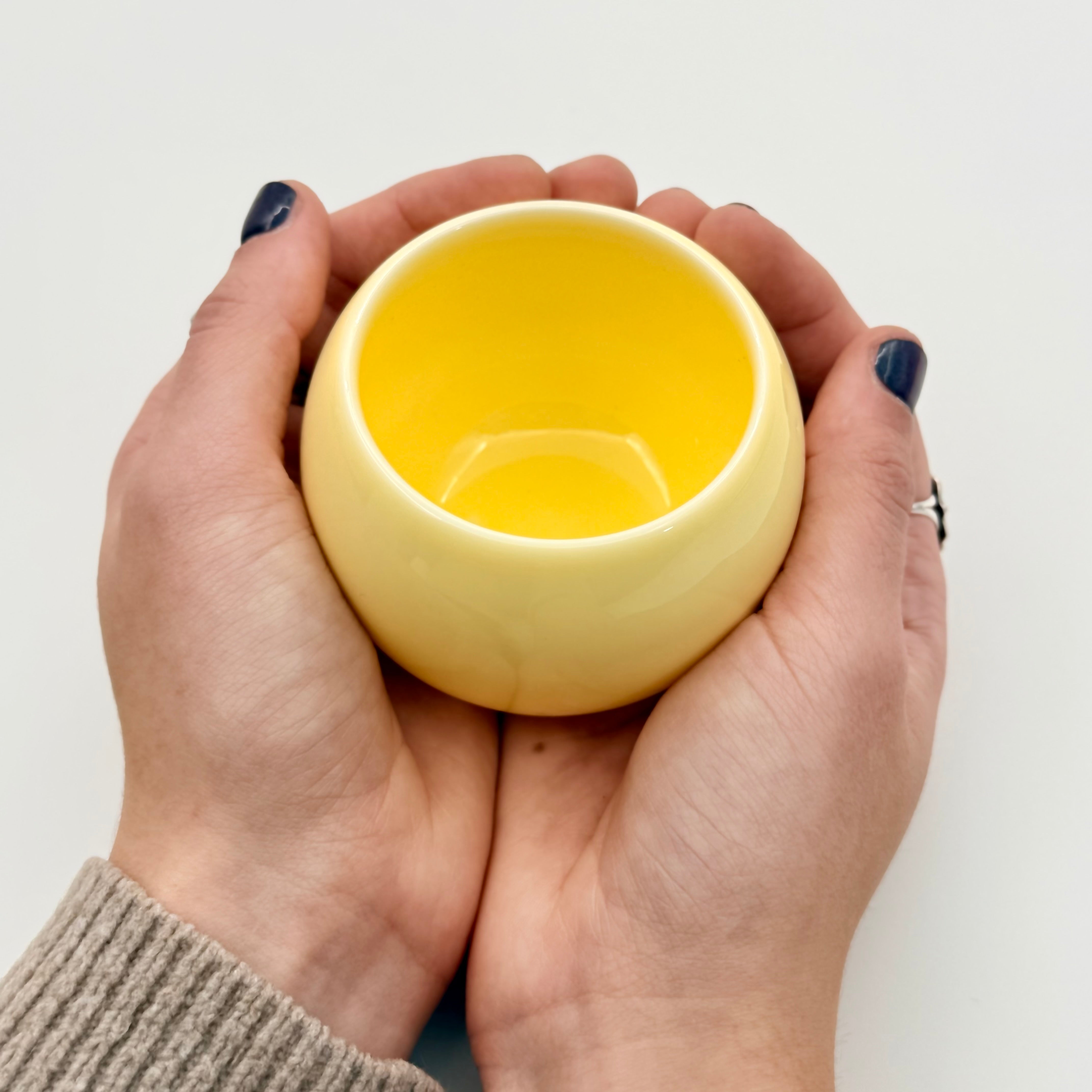 Ru-Style Dragon Egg Ceramic Tea Tasting Cup