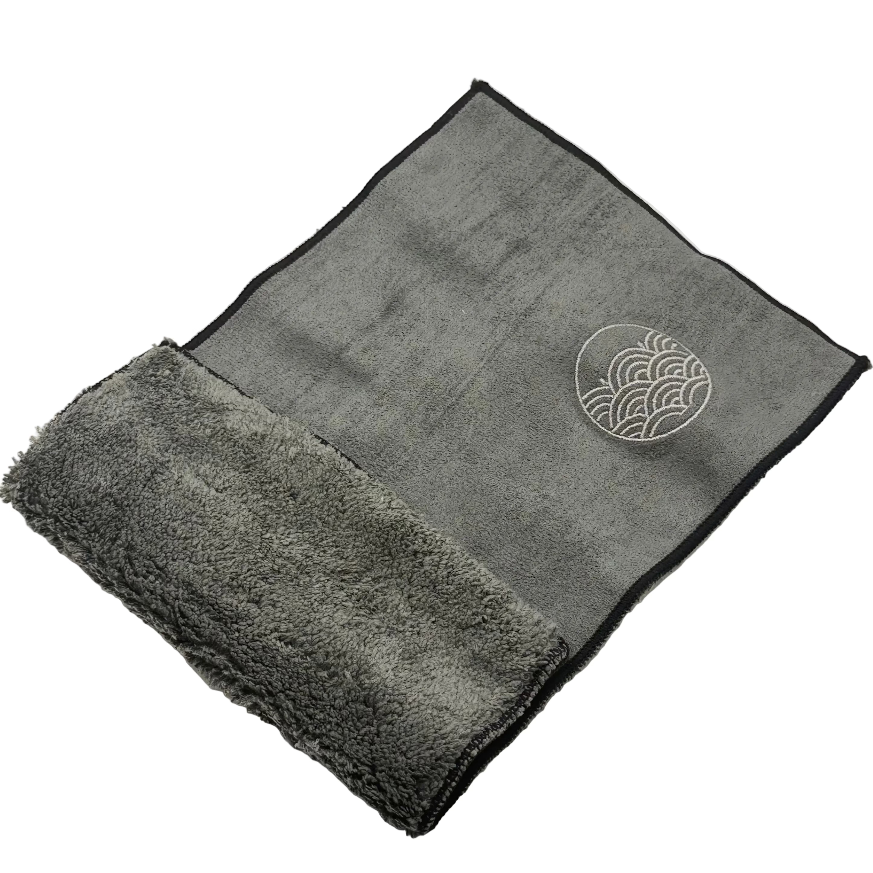 Embroidered Double-Sided Faux Suede Tea Towel – Soft, Absorbent Plush Fabric