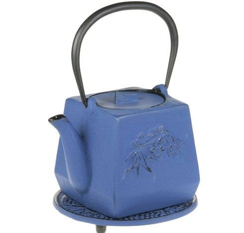 Cast Iron Teapot and Trivet Square